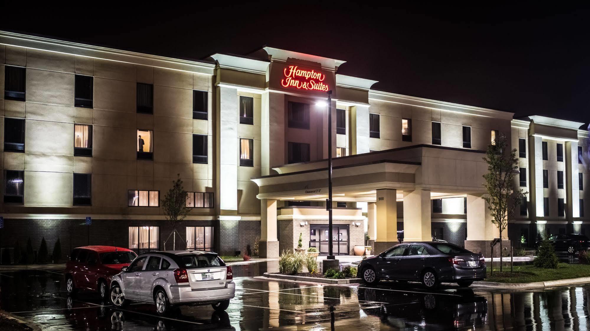 Hampton Inn & Suites Lansing West Exterior photo